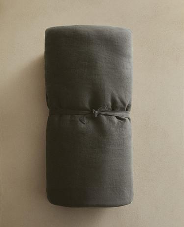 WASHED LINEN TOPPER