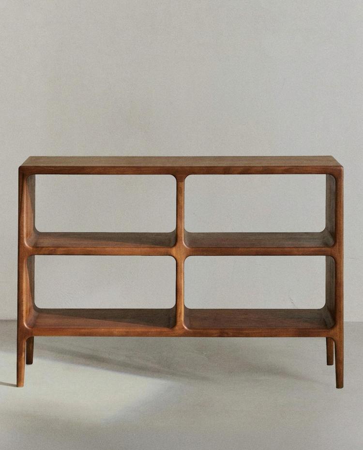 DARK WOODEN MEDIUM SIDEBOARD
