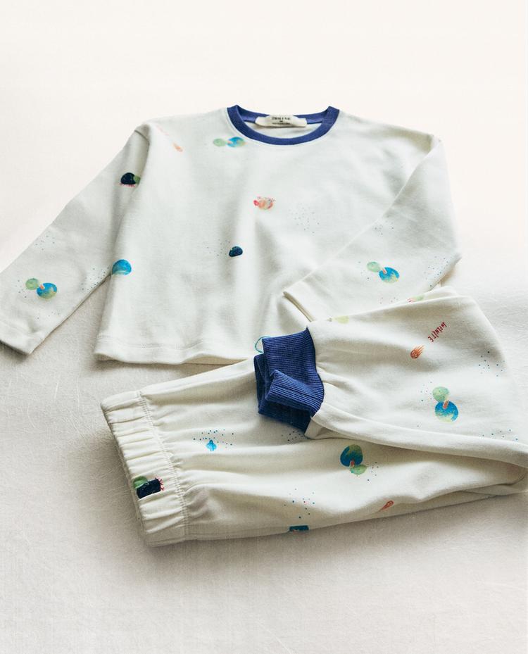 PIJAMA INFANTIL ESPACIO
