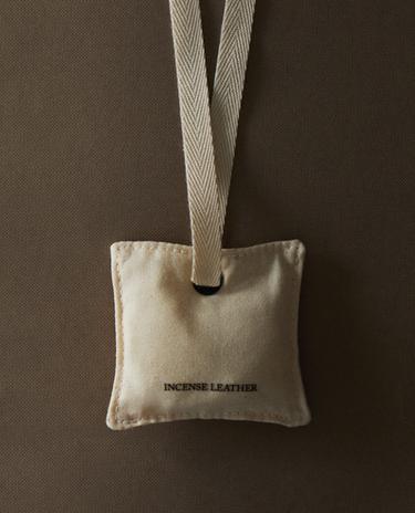 INCENSE LEATHER CAR AIR FRESHENER