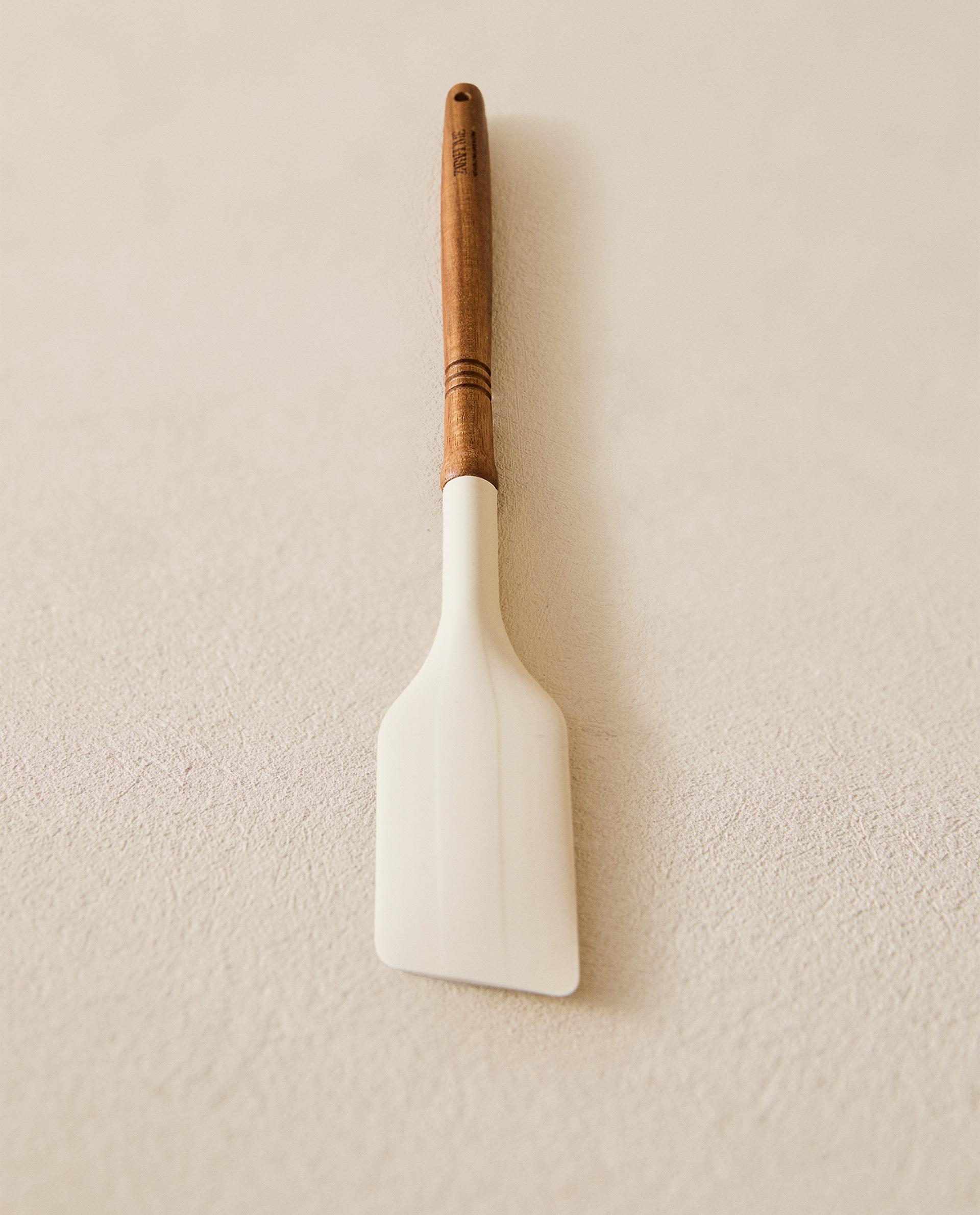 Zara Spatula