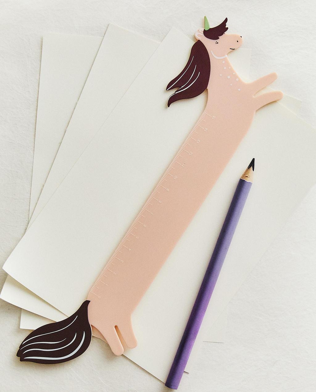 CHILDREN’S UNICORN RULER