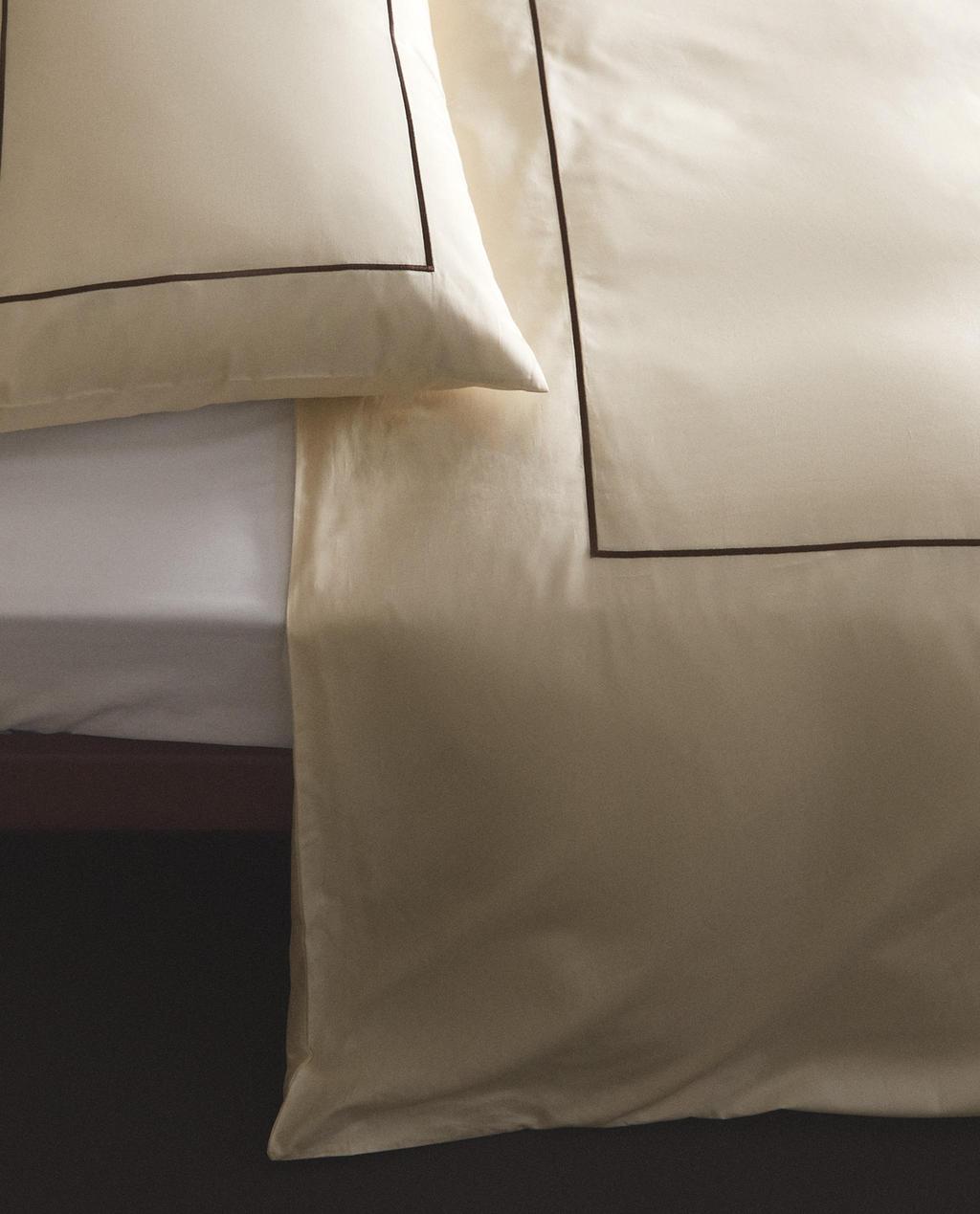 (400 THREAD COUNT) SCALLOPED SATEEN DUVET COVER