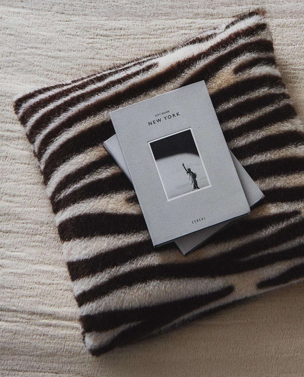ZEBRA FUR CUSHION COVER
