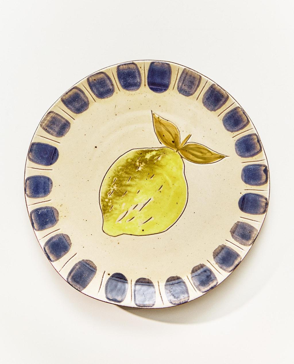 EARTHENWARE DESSERT PLATE WITH FRUIT DESIGN