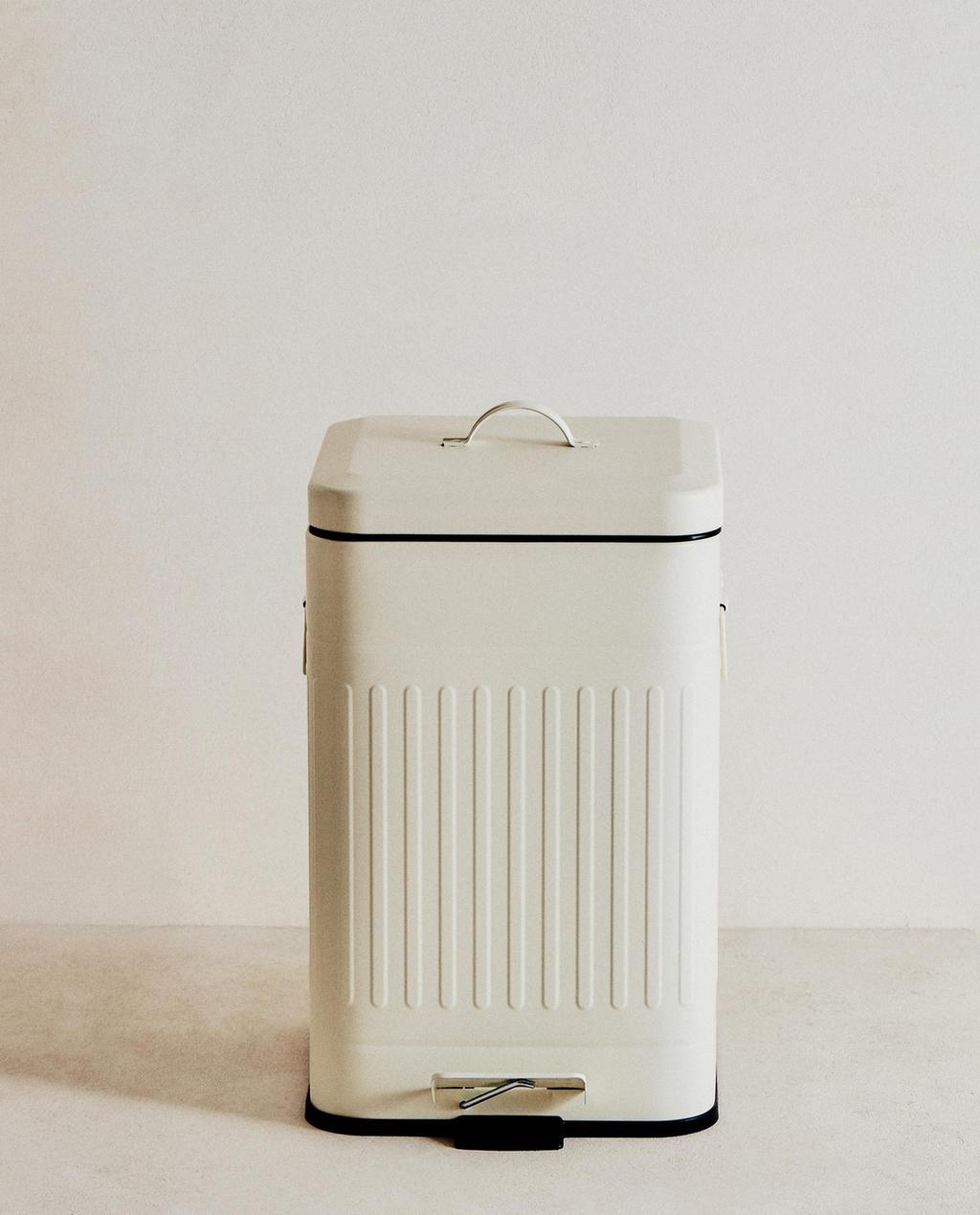 SMALL KITCHEN BIN