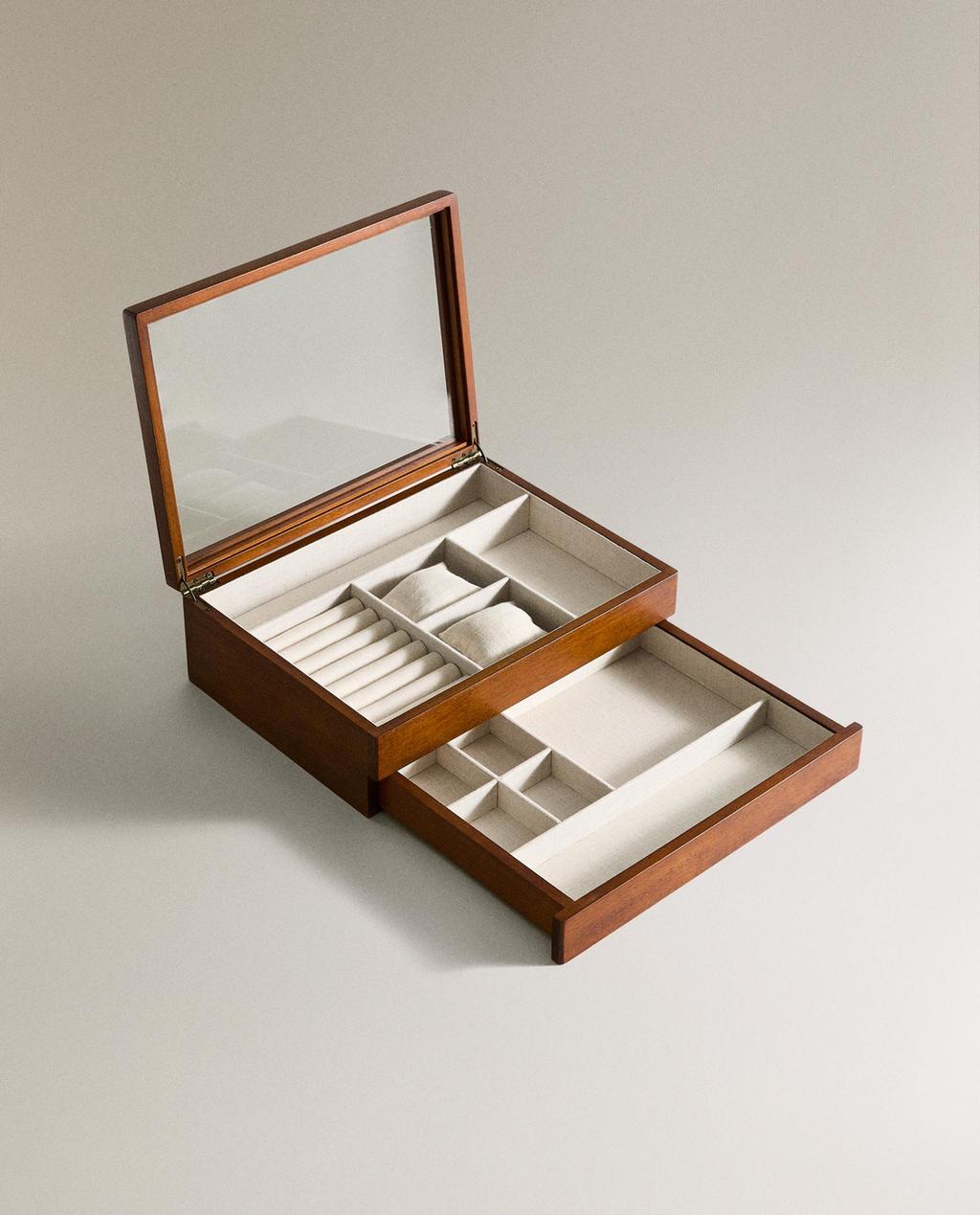 MEDIUM WOODEN JEWELLERY BOX
