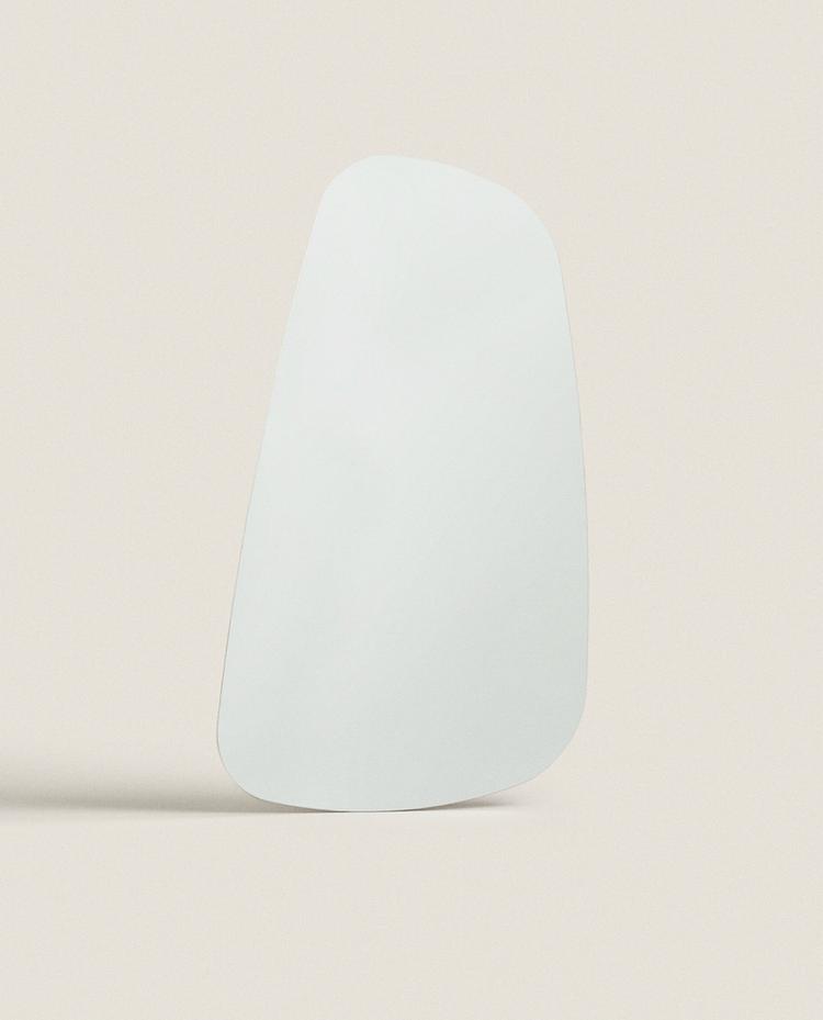IRREGULAR WALL MIRROR