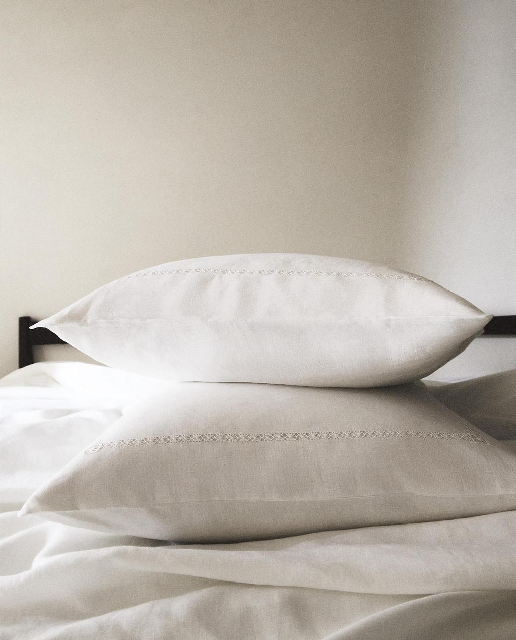 HEMSTITCHED LINEN PILLOWCASE