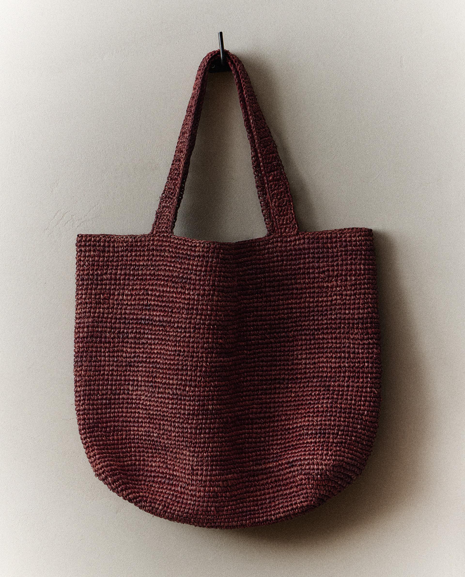 Zara Shopper