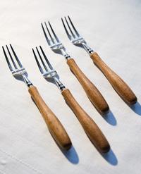 PACK MET DESSERTVORKEN MET ACACIAHOUTEN HEFT (4-PACK)