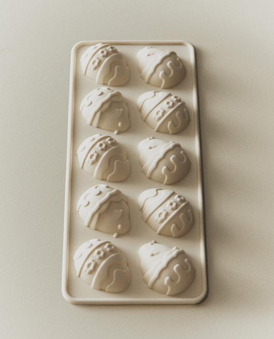 EASTER EGG BAKING MOULD