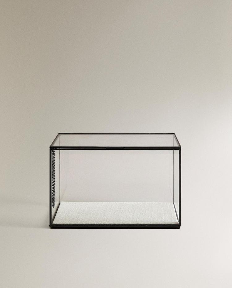 JEWELLERY BOX WITH BLACK METAL BORDER
