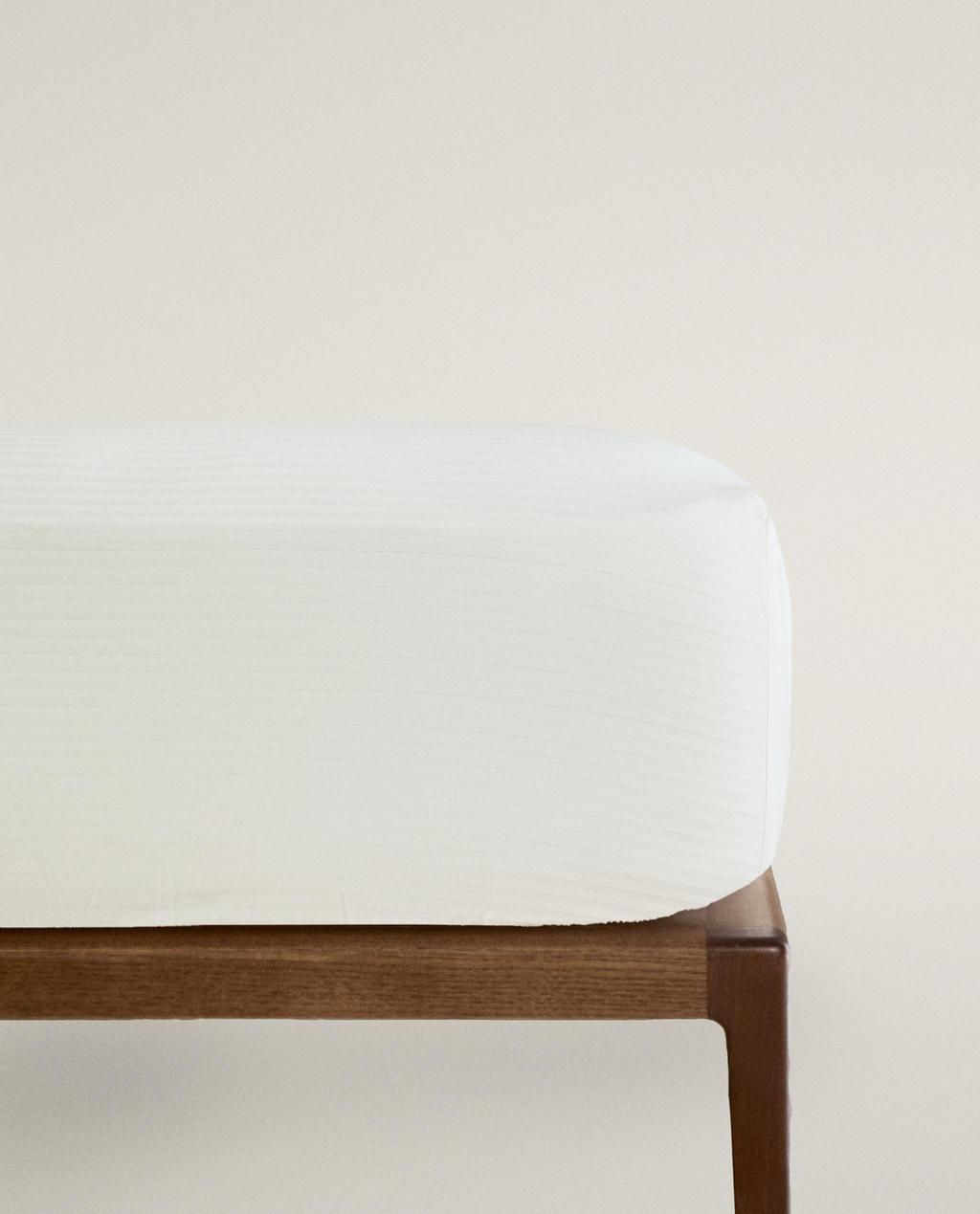STRIPED COTTON MATTRESS PROTECTOR