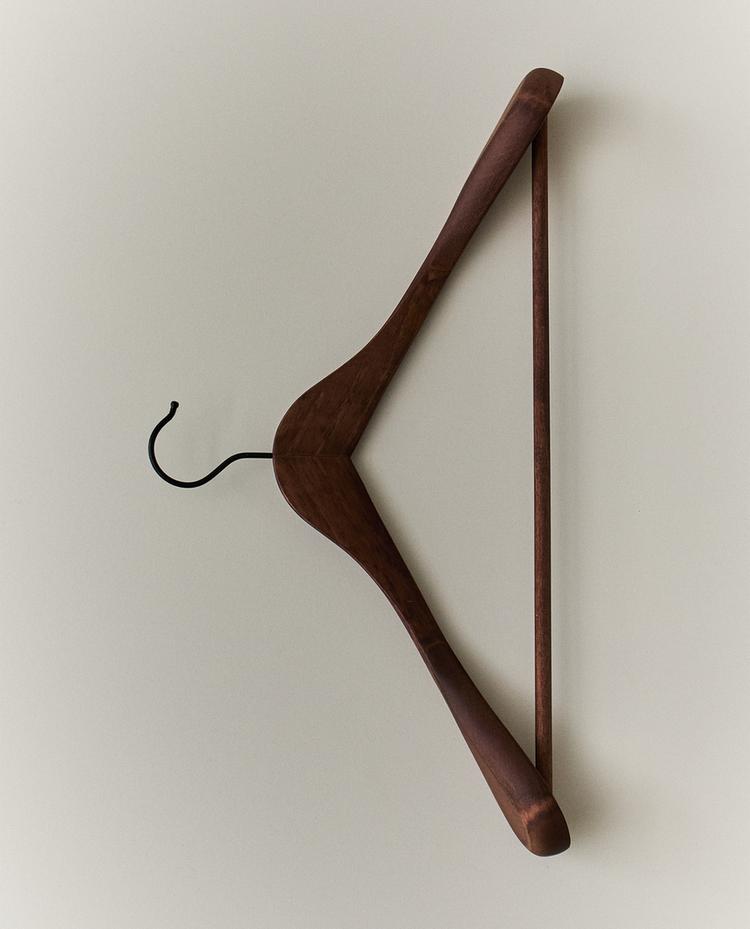 CINTRE MANTEAU FINITION BOIS