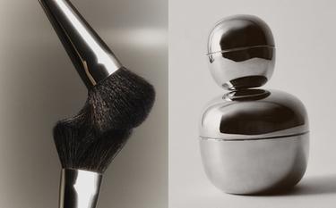 SET OF STAINLESS STEEL BRUSHES AND ROUND BOX