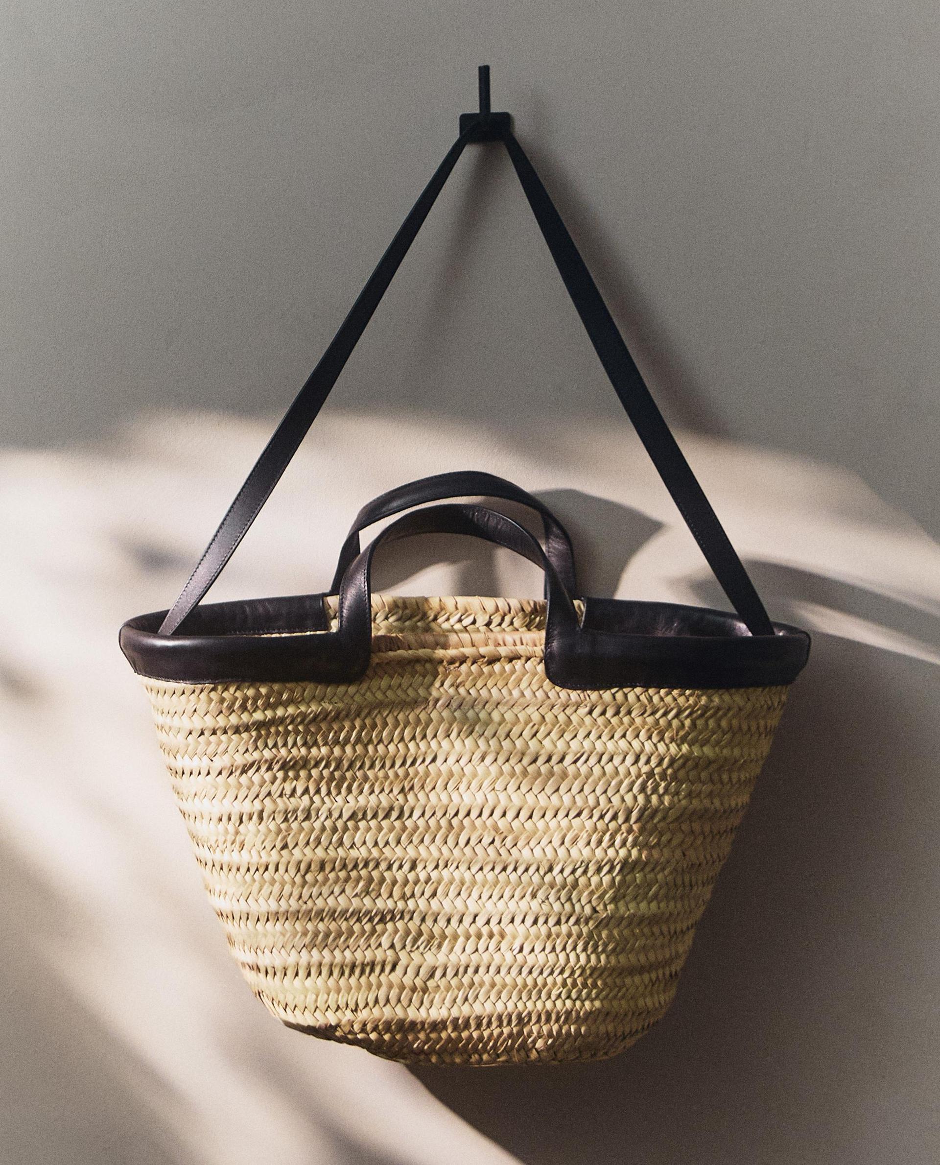 TOTE BAG WITH LEATHER DETAIL