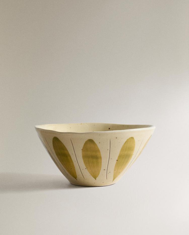 OVAL EARTHENWARE BOWL