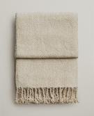 FRINGED DECORATIVE THROW