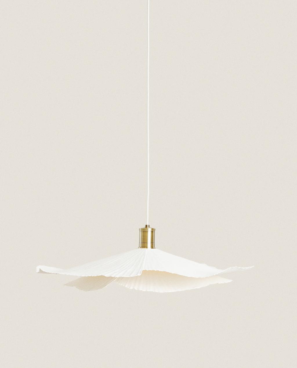 MEDIUM FLOWER CEILING LAMP