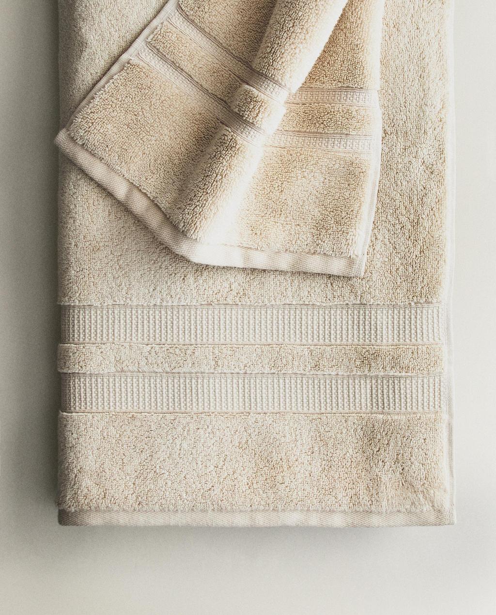 SERVIETTE DE BAIN DOUBLE BORDURE EXTRA DOUCE