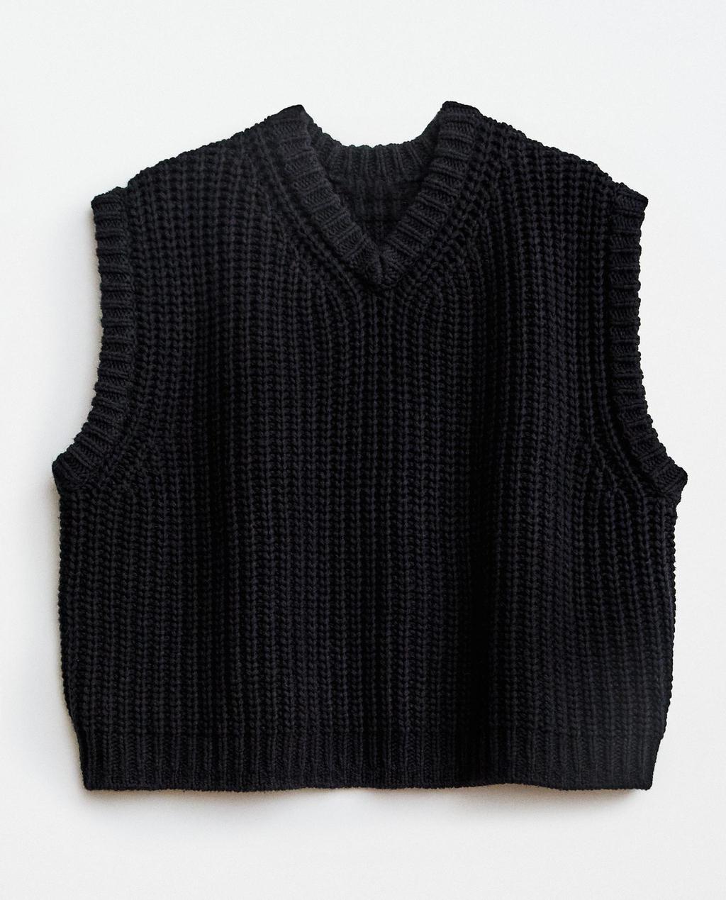 KNIT VEST