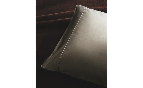 TAIE D’OREILLER EN PERCALE DE COTON (300 FILS)