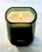 (220 G) SEA SALT & CEDAR SCENTED CANDLE