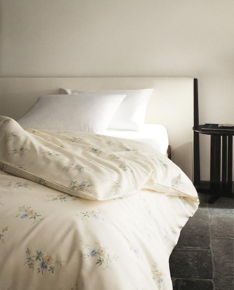 SATEEN FLORAL BOUQUET DUVET COVER