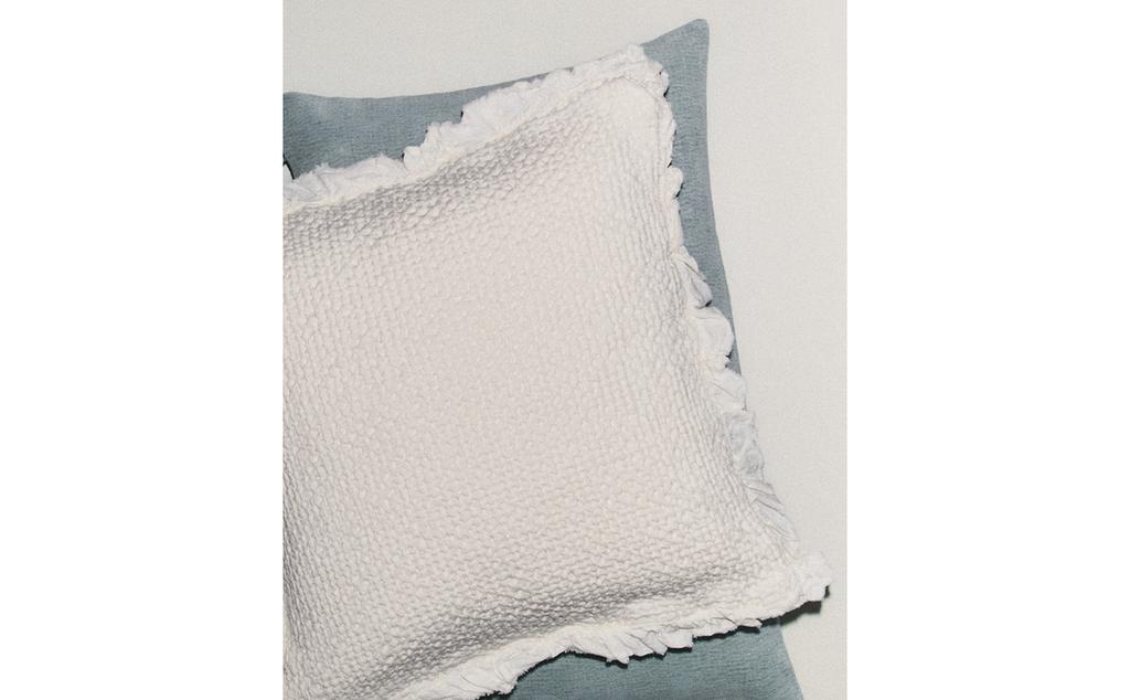 KIDS’ MINI WAFFLE TEXTURE CUSHION COVER WITH RUFFLE TRIM