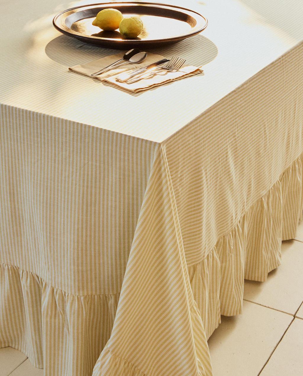 RUFFLED COTTON TABLECLOTH