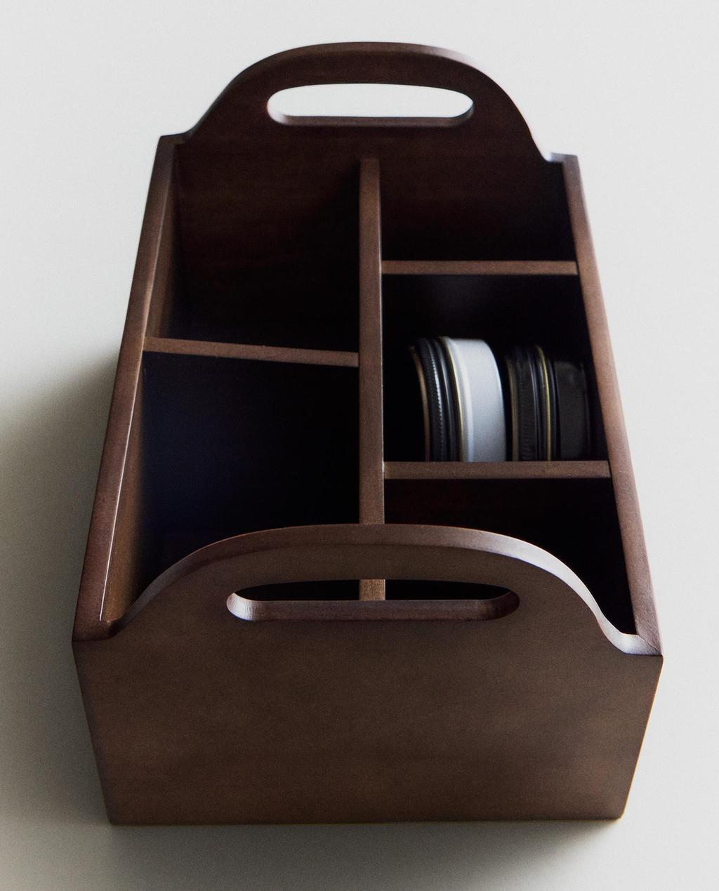 AUFBEWAHRUNGSBOX AUS HOLZ