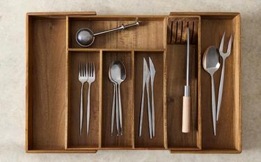 RANGE-COUVERTS EXTENSIBLE EN BOIS