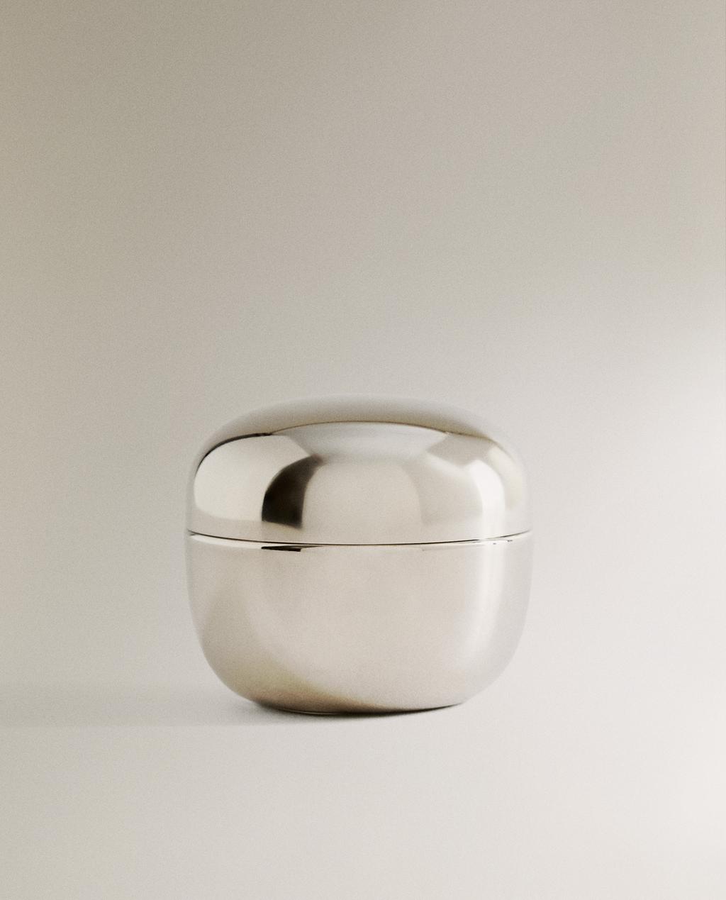 LARGE ROUND STAINLESS STEEL BOX
