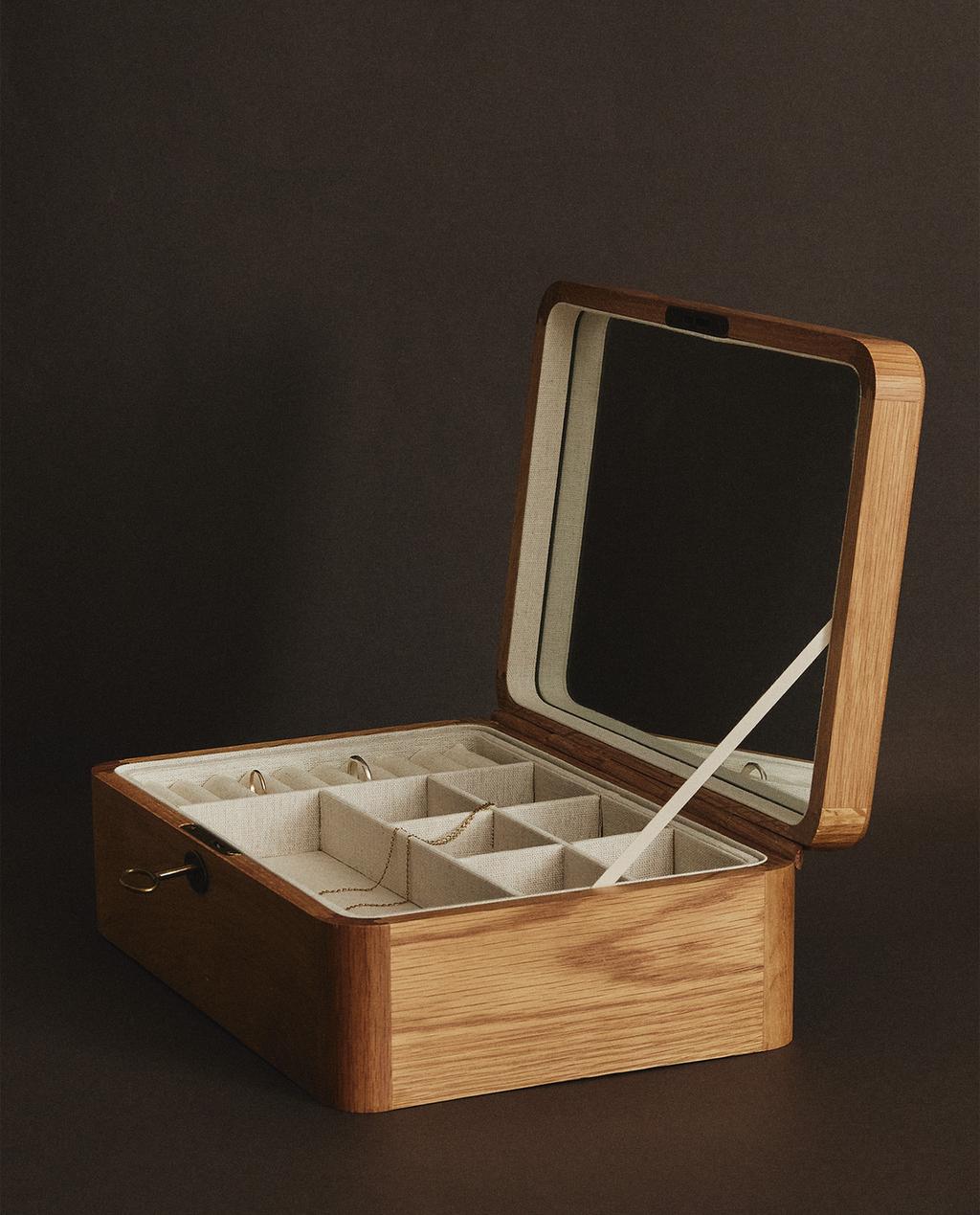 HOUTEN SIERADENDOOS MET SPIEGEL