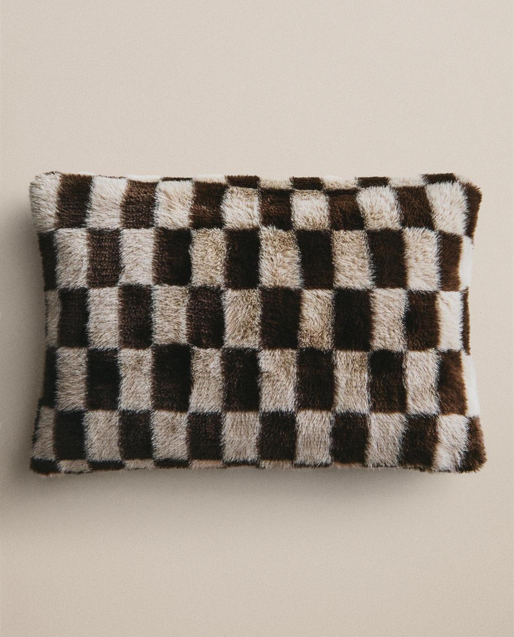 CHECKERBOARD FUR CUSHION COVER