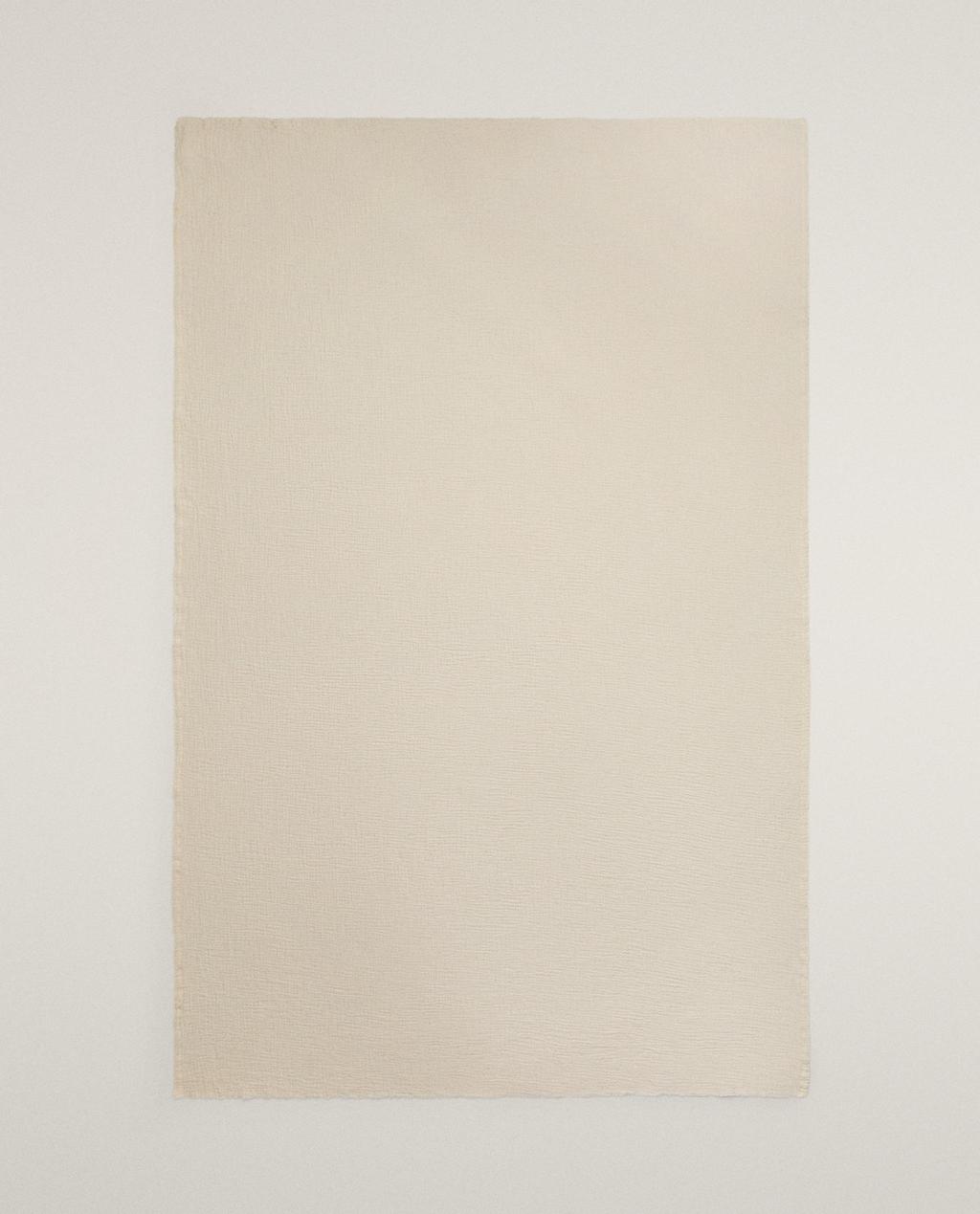 PLAIN MUSLIN THROW