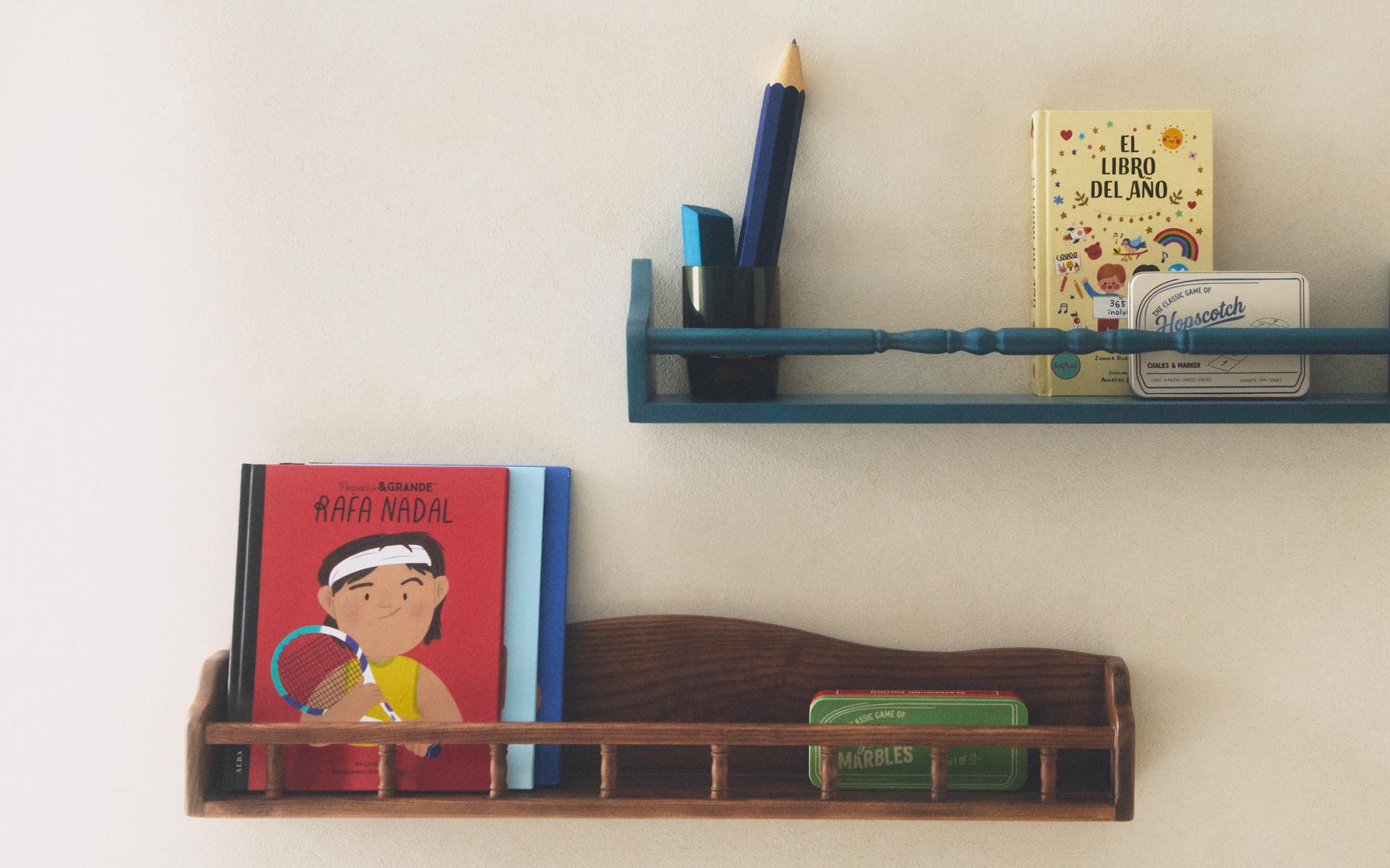 KIDS' TOY AND BOOK SHELF