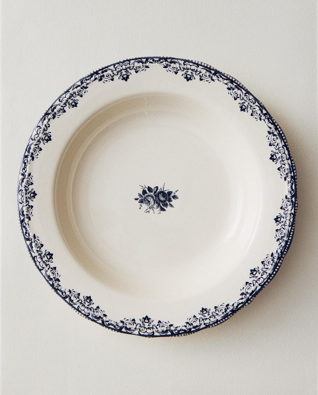 SOUP PLATE WITH PLACEMENT DESIGN