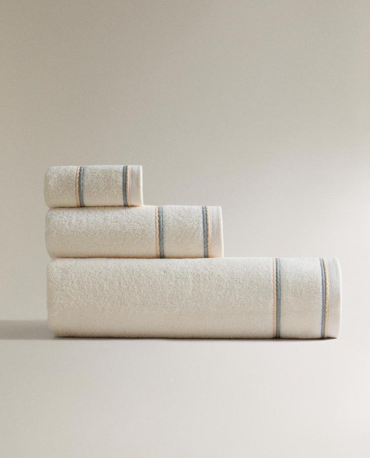 COLOURDUL DOUBLE TRIM BATH TOWEL