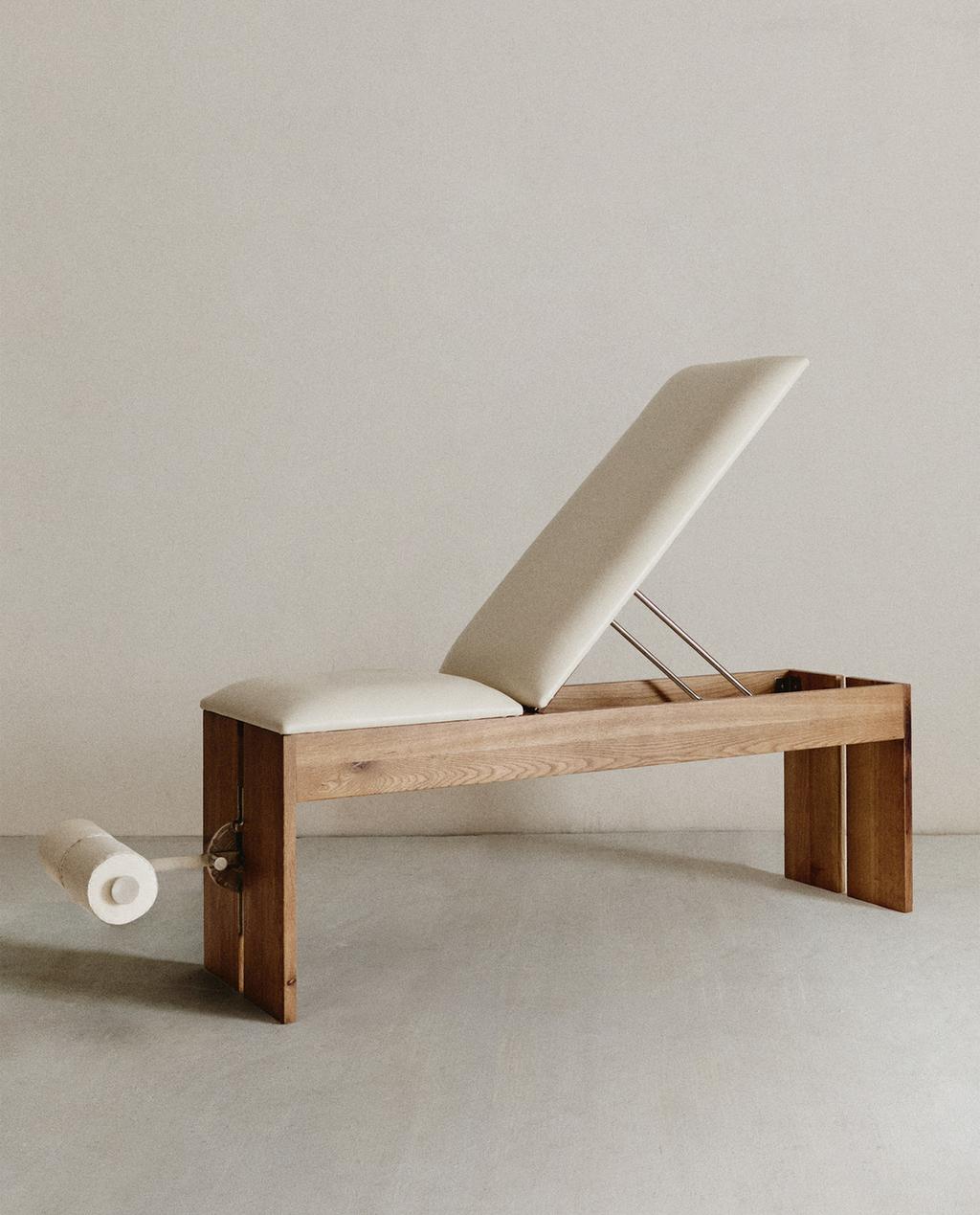 RECLINING LEATHER GYM BENCH