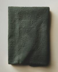 WAFFLE-KNIT TEA TOWEL