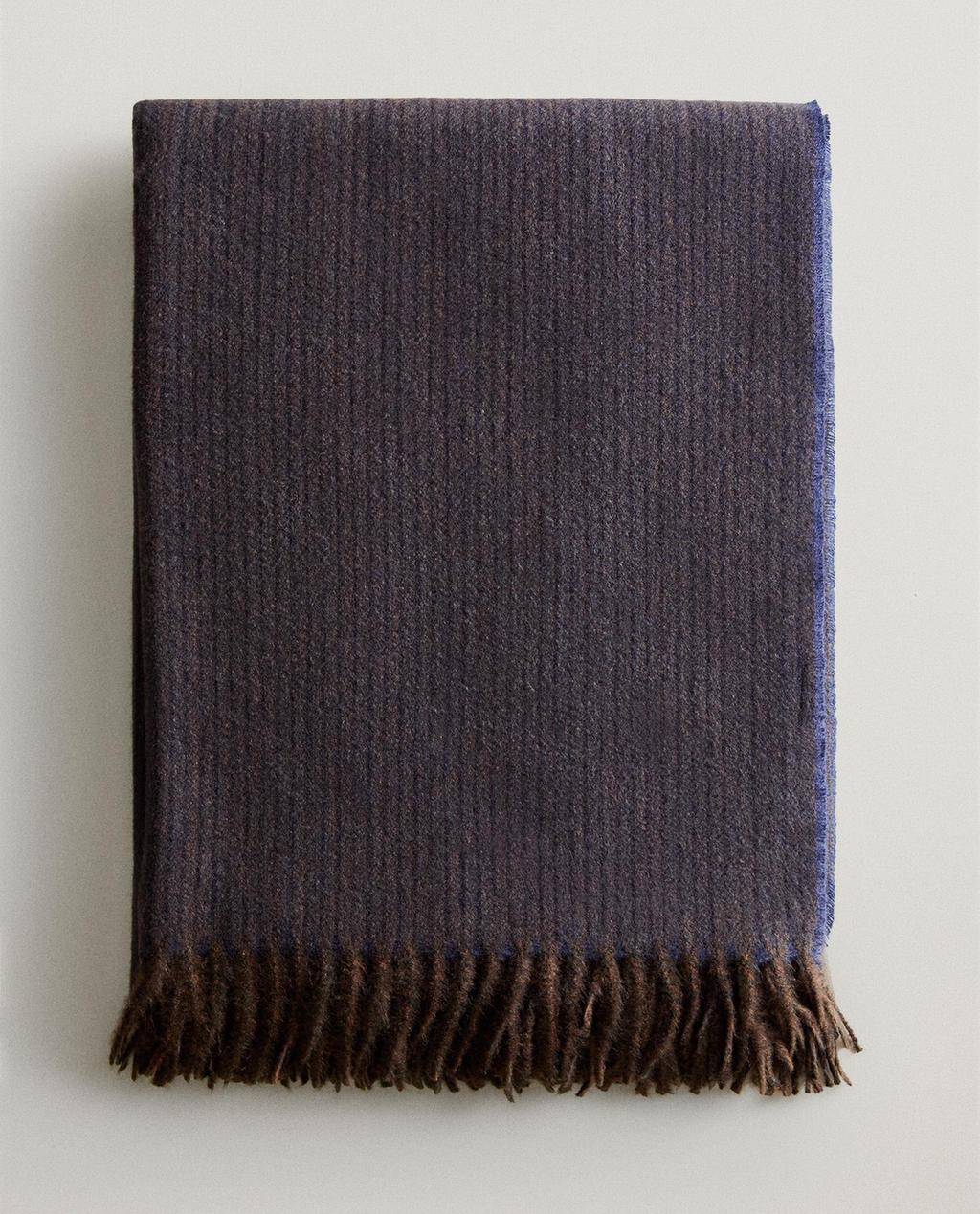STRIPED BLANKET WITH FRINGING