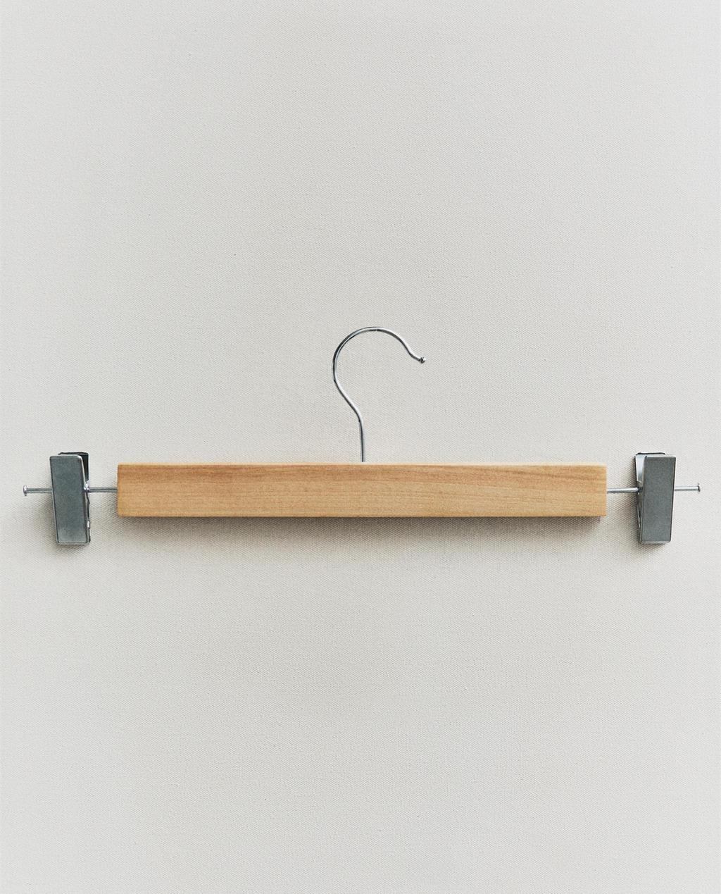 HOLZKLEIDERBÜGEL MIT CLIPS (3ER-PACK)