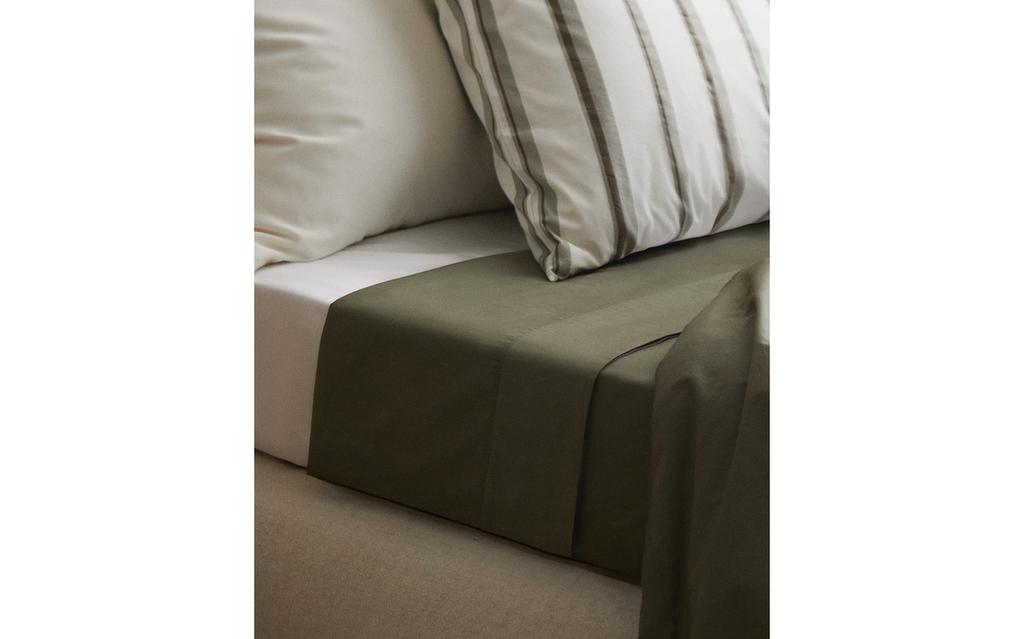 PERCALE COTTON FLAT SHEET (300 THREAD COUNT)