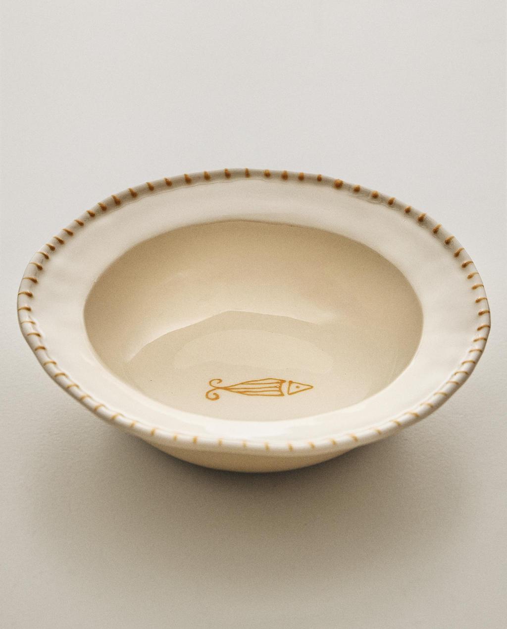 STEINGUTSCHALE MIT FISCHMOTIV