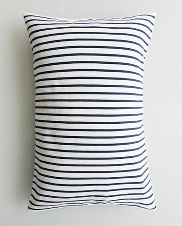 STRIPED CUSHION COVER