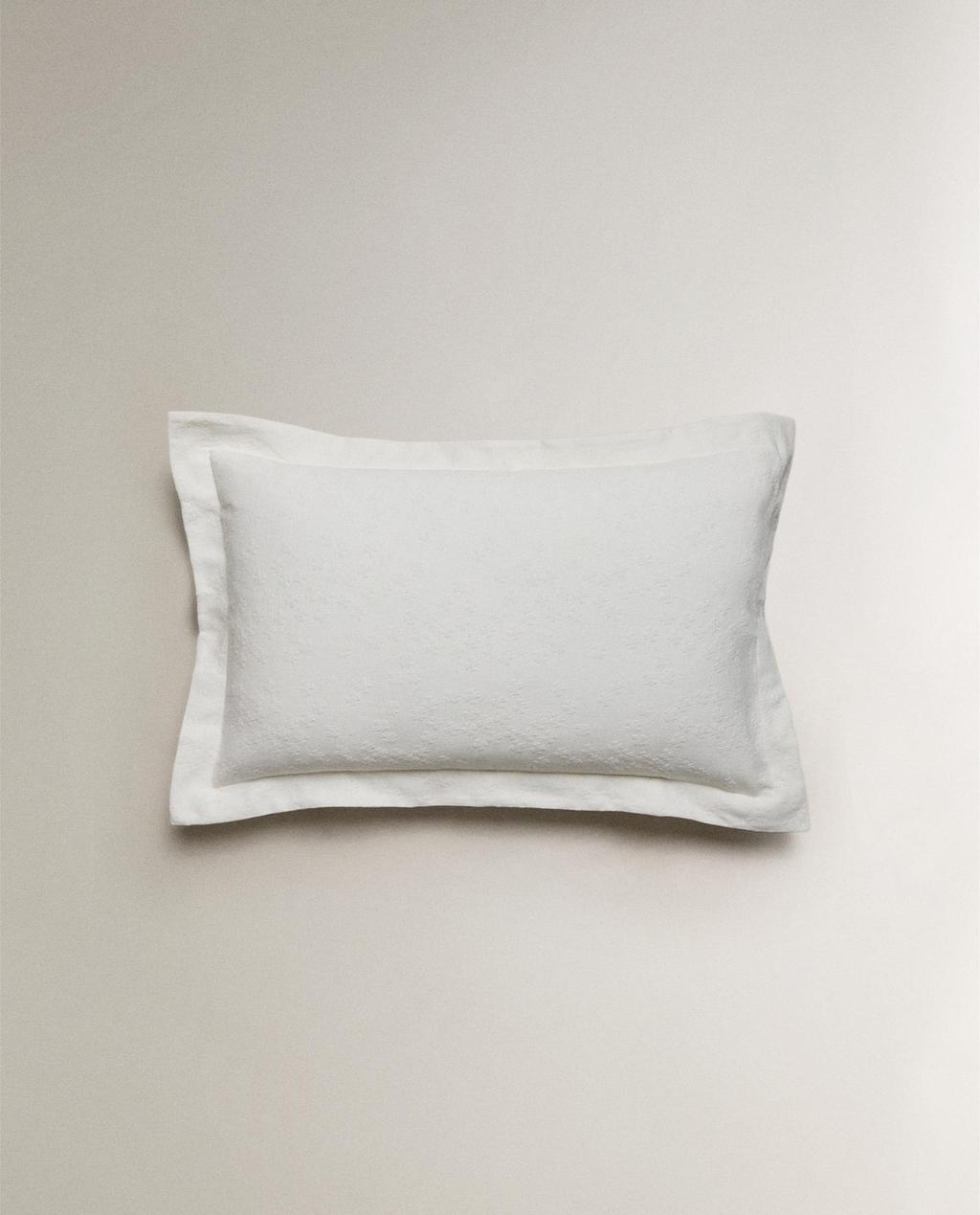 CLOVER CUSHION COVER