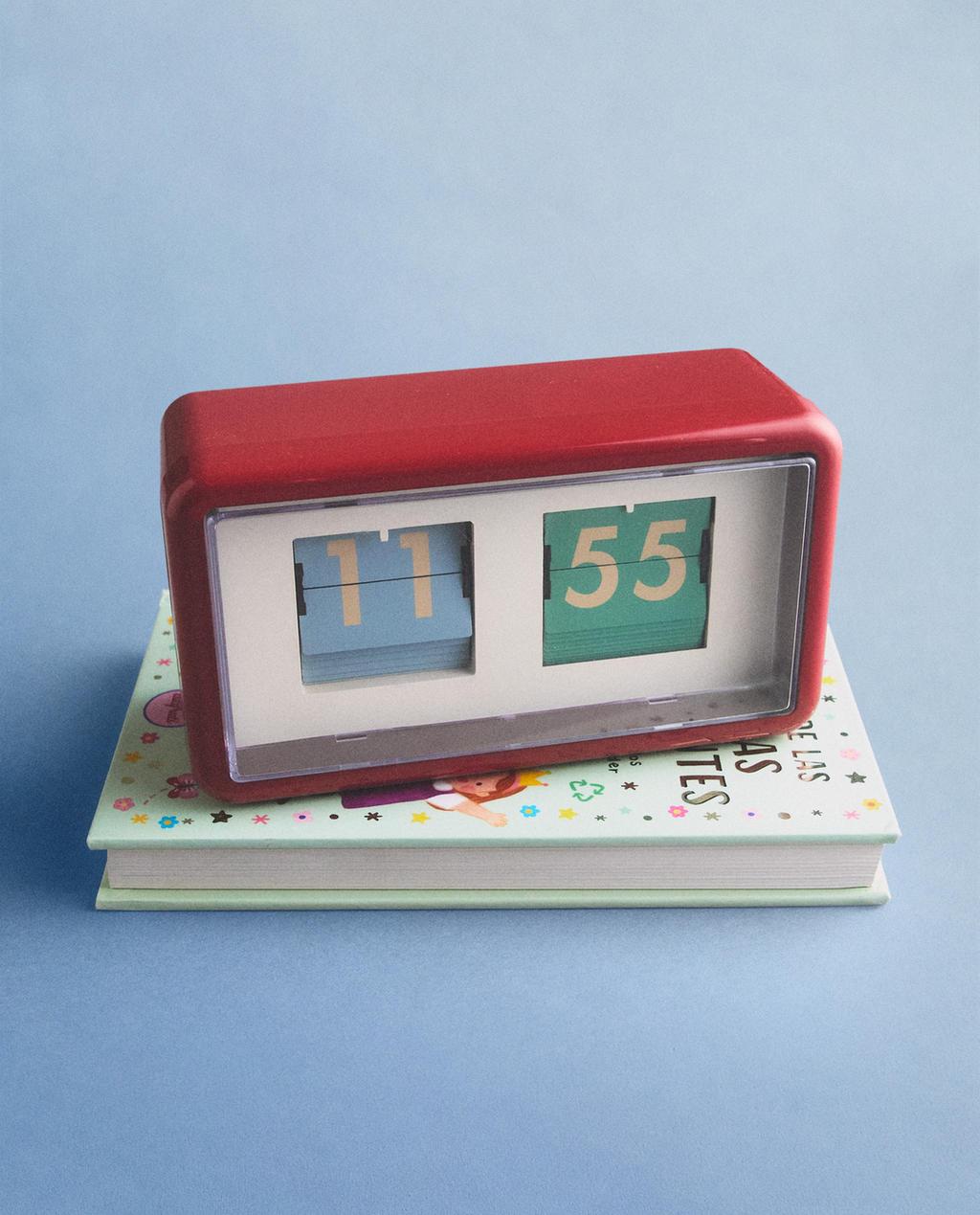 FLIP CLOCK
