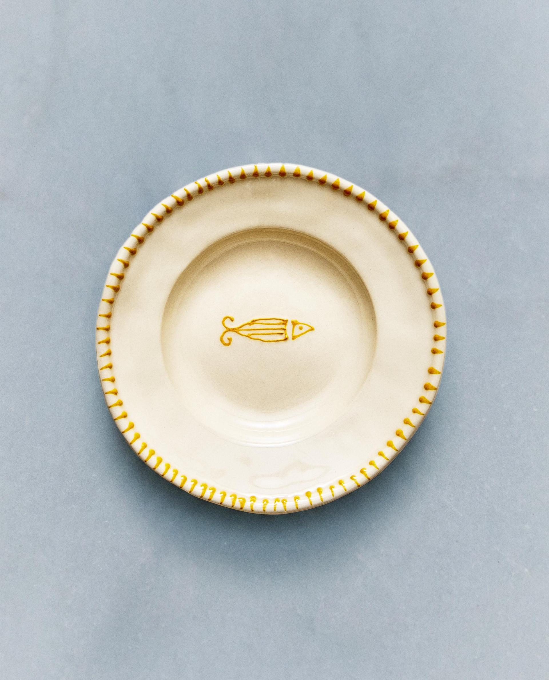 FISH EARTHENWARE DESSERT PLATE